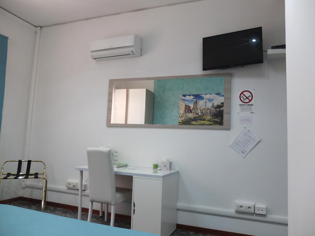 Maxim Rooms Rzym Zewnętrze zdjęcie
