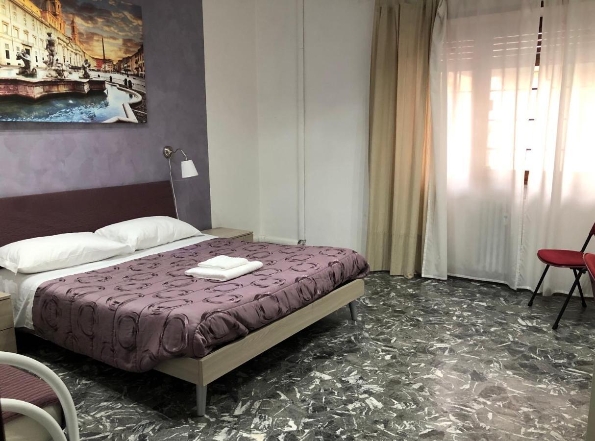 Maxim Rooms Rzym Zewnętrze zdjęcie